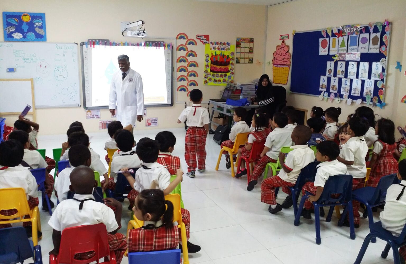 Makkah_Pharma_Hand_Wash_Day_at_School_Ajman_01-1536x1152 Makkah_Pharma_Hand_Wash_Day_at_School_Ajman_01-1536x1152